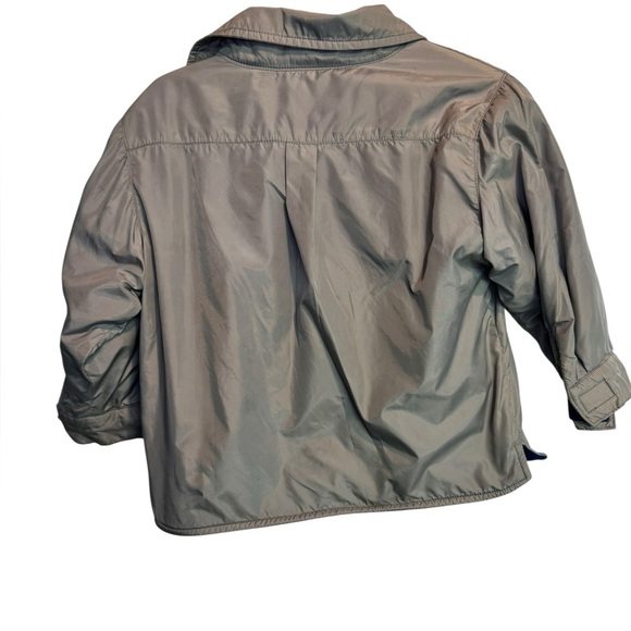 💥GAP Gray Raincoat Essential for All-Weather Protection - Picture 3 of 3